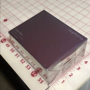 Calvin Klein Euphoria in Deep Purple Box
